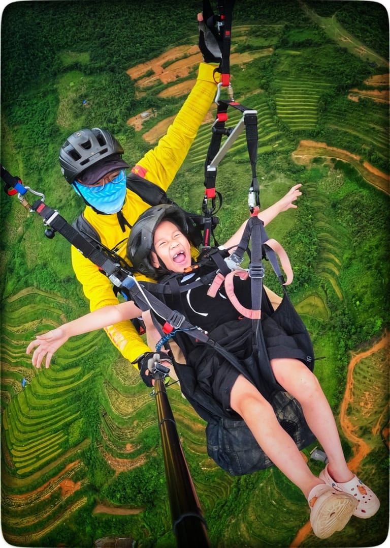 Dinh The Anh - Gallery 1
